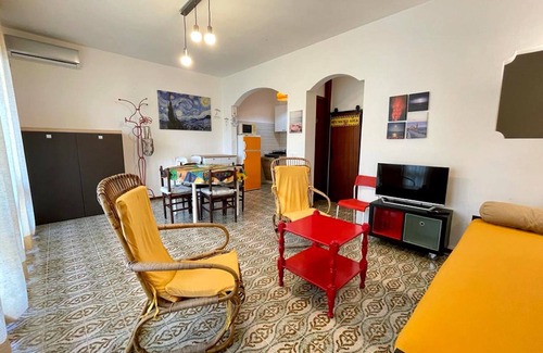 Porto Santa Margherita Villa | Lovely villa with private garden