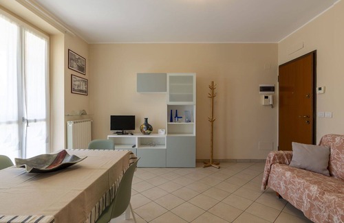 Cervo Apartment | Lovely apartment for 4 people with WIFI, patio and pets allowed