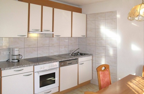St. Valentin auf der Haide Apartment | Lovely apartment for 6 guests with WIFI, TV, balcony and pets allowed