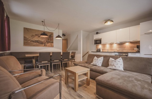 Wald im Pinzgau Ski Chalet | Lovely Lodge with Sunday arrival and departure