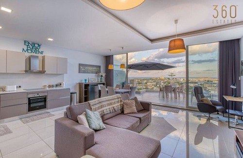 Mellieħa Heights Apartment | Lovely Mellieha Apt with stunning terrace & views!
