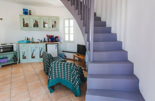 Monolithos House | Lovely Mill - Monolithos Santorini