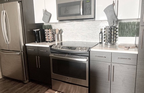 Home Park Condo | Lovely Oasis Ga Tech