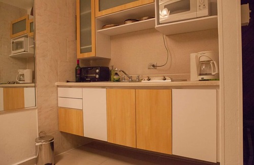 Isla Verde Apartment | LOVELY OCEAN-VIEW STUDIO! BEACH! BEACH! BEACH!