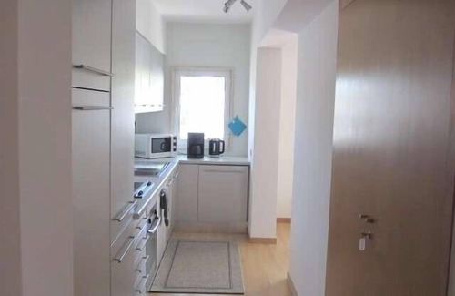 Telheiro Apartment | Lovely spacious one bed apartment with air con & WiFi
