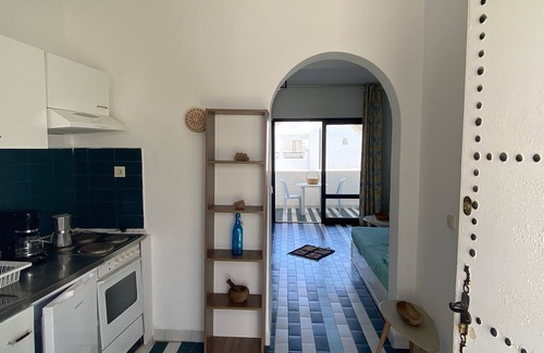 Port El Kantaoui Apartment | Lovely studio -1 min from the beach in the center of the Kantaoui seaside resort