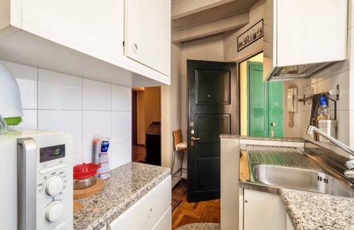 San Vittore Apartment | Lovely studio apartment in the famous neighborhood of Sant'Ambrogio.