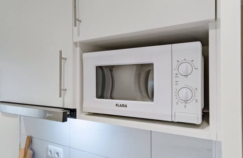 Alvalade Apartment | Lovely studio, fully equipped & near subway (Nº8)
