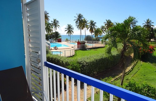 Pointe de la verdure Apartment | Lovely Studio, sea view and beach access 50 m'away