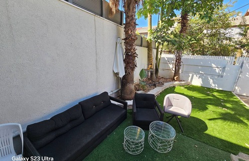 Kiryat Motzkin Apartment | Lovely studio with AC in Haifa