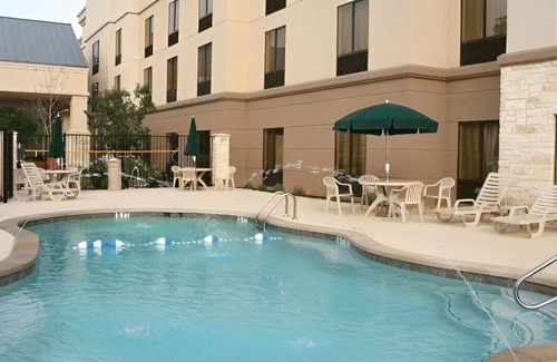 McNeil House | Lovely Suite w/ Modern Comforts! Free Breakfast