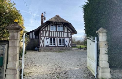 Blonville-sur-Mer House | Lovely thatched cottage with pool, just 10 minutes from the glamour of Deauville