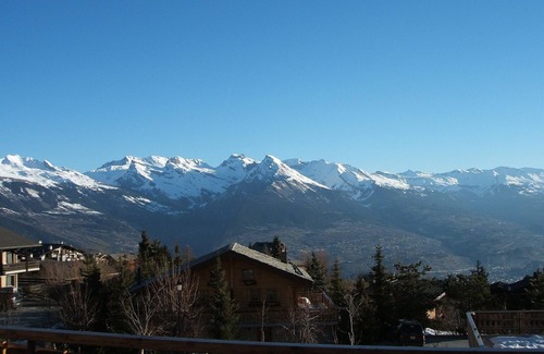 Nendaz Apartment | Lovely three double bedroom apartment in a great location with fabulous views.