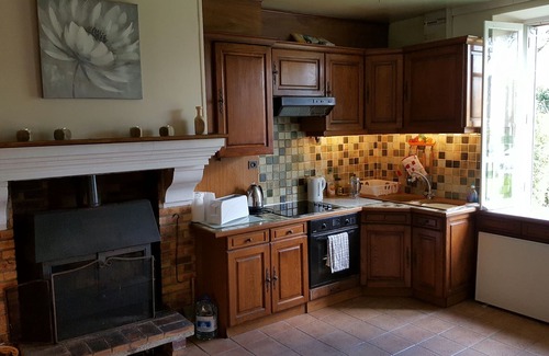 La Chatre-Langlin Cottage | Lovely traditional Berrichonne cottage close to Saint Benoit Du Sault