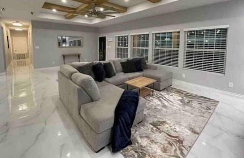 Pharr House | Lovely Valley Getaway Main Home w King Size Bed