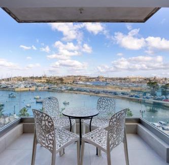 Gzira Apartment | Lovely Waterfront Apt with Stunning Views in Gzira by 360 Estates