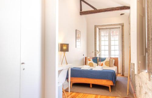 Centro / Baixa Apartment | LovelyStay - Dirk Apartment Almada 3º T