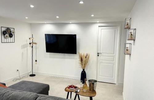 Sollies Pont Apartment | LoveRoom - Au Loge Love