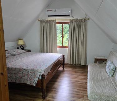 Anse aux Pins House | Loversnest Self Catering