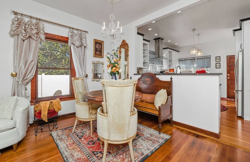 Prescott House | Lovingly Restored Cottage in Downtown Prescott Walk to the Courthouse Square