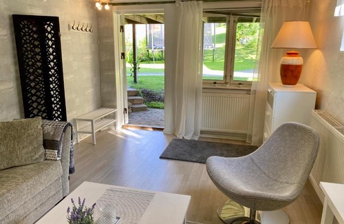 Alvsjo Apartment | Lower floor of 50 sqm in nice villa with parking