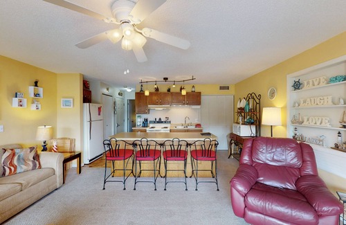Village of Four Seasons Condo | Lower level lakefront condo