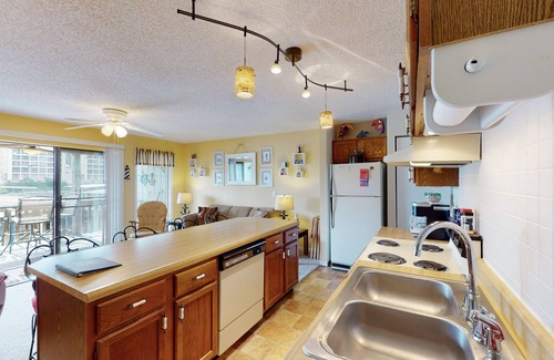 Village of Four Seasons Condo | Lower level lakefront condo