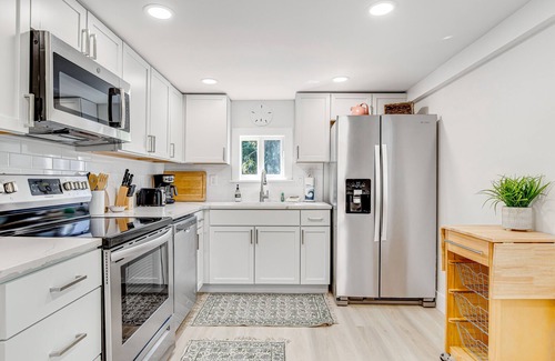 Folly Beach House | Lower Level of a Duplex with Two Patios & Fast WiFi - 1 Block to the Beach