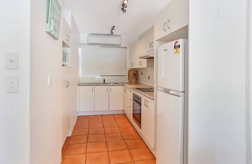 Noosa Heads Apartment | LowTide on Noosa Sound