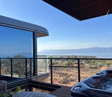 Tuxcueca Hotel | LUA Capsule Rooms