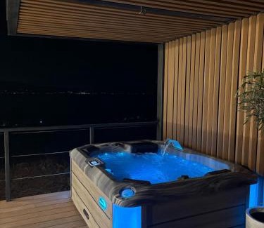 Tuxcueca Hotel | LUA Capsule Rooms
