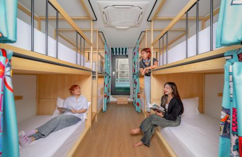 Bangkok Old Town Hotel | Lub d Bangkok Chinatown - Steps from Sam Yod MRT Station