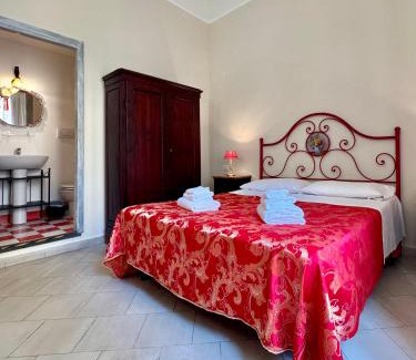 Lucca Historical Center Bed & Breakfast | Lucca Charm