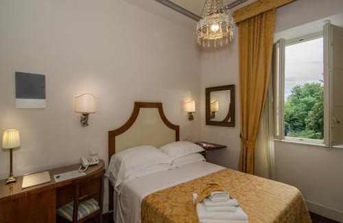 Lucca Historical Center Bed & Breakfast | Lucca in Azzurro Maison de Charme