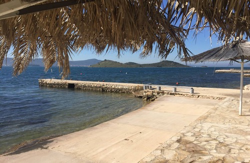 Turanj Apartment | Lucia & Laura Apartments by the sea - TURANJ "Apartman 7"
