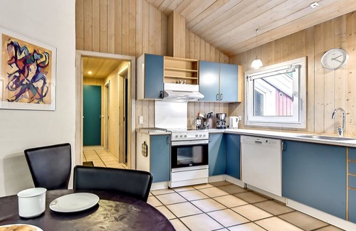 Houstrup House | "Luciane" - 2.5km from the sea by Interhome