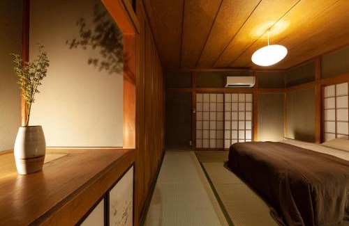 Katsushika Apartment | Lucky Aoto ラッキー青戸