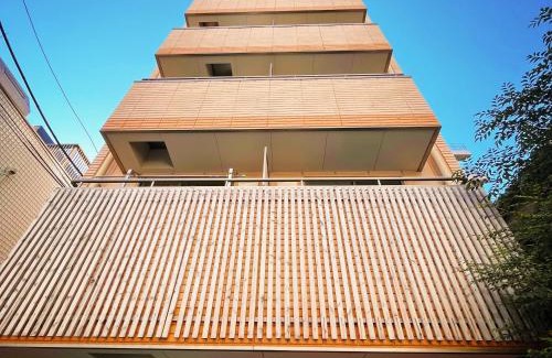 Taito Apartment | LuckyHouse浅草 成田羽田直行