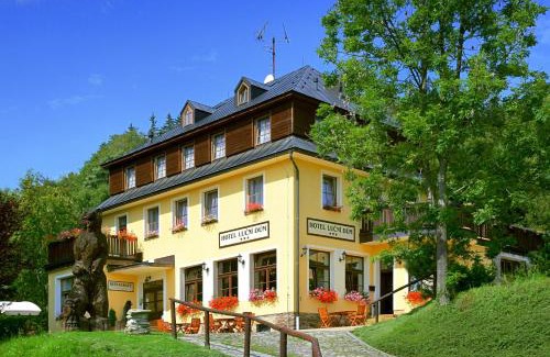Janske Lazne Hotel | Lucni Dum
