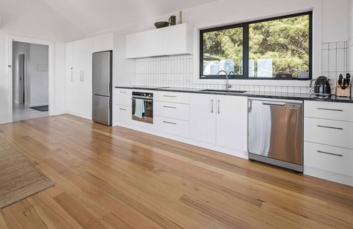 Bicheno Apartment | Lucy - Incredible views of Diamond Island