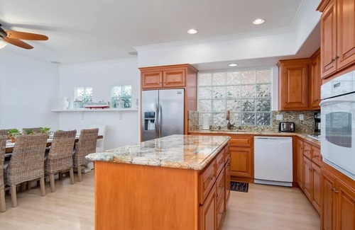 Townsite House | Lucy's Beach House,