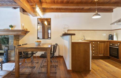 Arties Apartment | Luderna - Apartamento con terraza Rouche