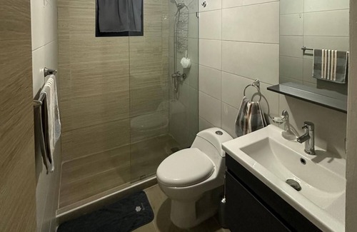 Punal Apartment | Lugar comfor para relarjarse- 2 habitaciones, 14 minutos del aeropuerto Santiago