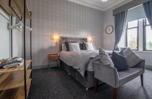 Glasgow Apartment | Lugton Rooms