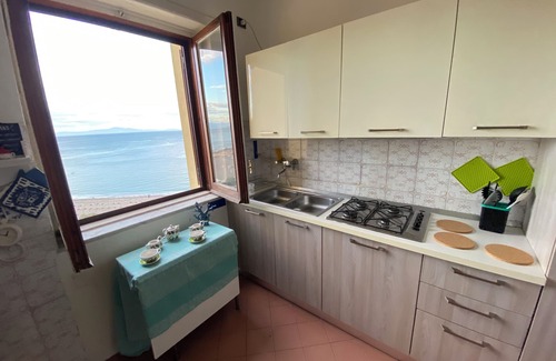Vietri sul Mare Apartment | Luisa's House