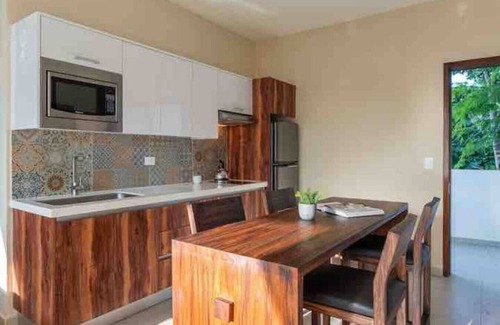 La Veleta Condo | Lujoso Departamento con Jacuzzi Privado