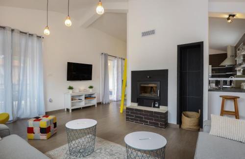 Rasa Villa | Luka's house
