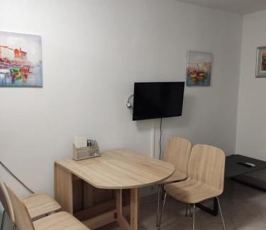 Lumbarda Apartment | Lumbarda Apartment F2