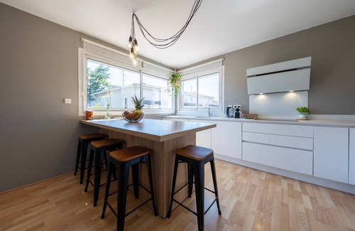 Barriere de Paris Apartment | Lumière Toulousaine - Duplex climatisé
