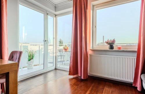 Lodz Apartment | Lumina luxury apart with jaccuzi on Sienkiewicza street